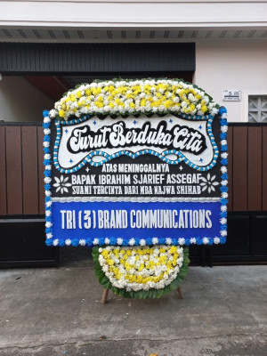 Papan Bunga Duka di Tabanan